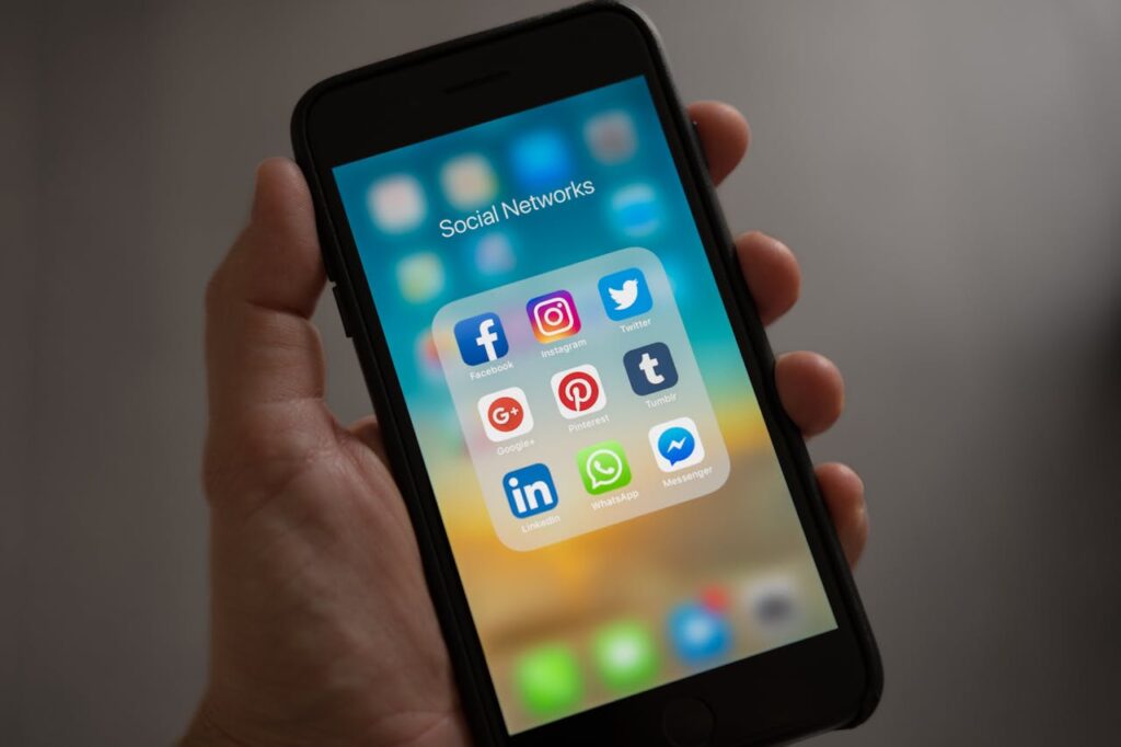 redes sociales sector asegurador